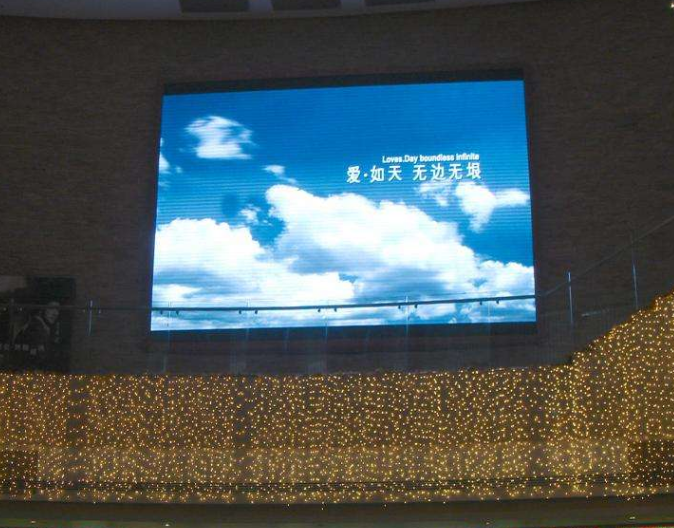 長沙戶外LED顯示屏如何選擇？